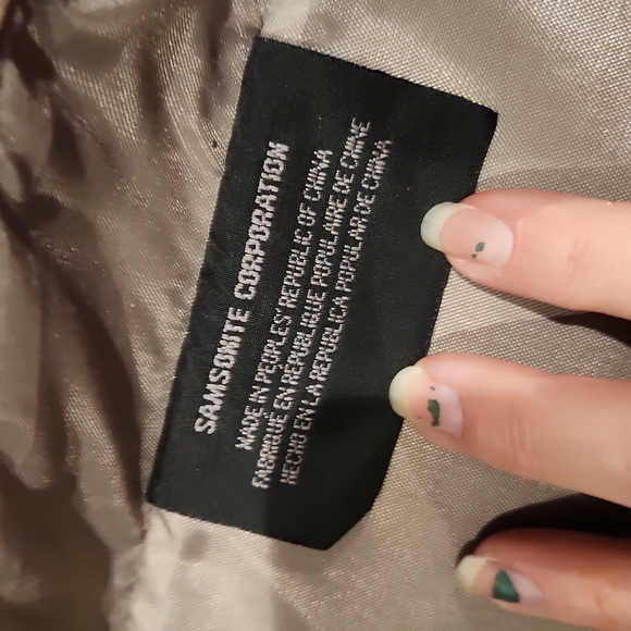 Samsonite laptop / briefcase . NEVER USED = FINAL PRICE - Picture 11 of 16